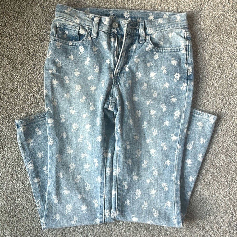 Old Navy flare jeans with flowers - 12